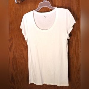 3/$30 NWOT Massini Scoop Neck Cotton Capped Sleeved T